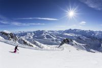 L'Alpe d'Huez, saison d'hiver 2013-2014. Du 6 décembre 2013 au 26 avril 2014 à L'Alpe d'Huez. Isere. 